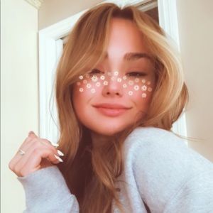 Meet your Posher, Sophia